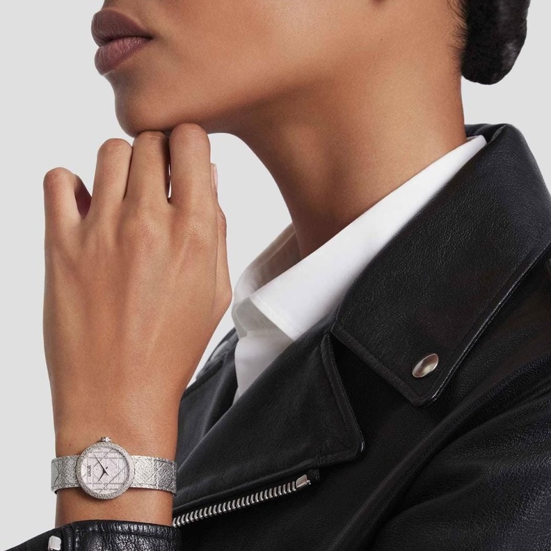 ساعة "لا ديه دو ديور" La D de Dior 