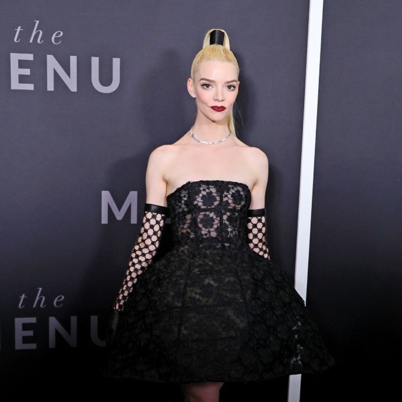 انيا تايلور 