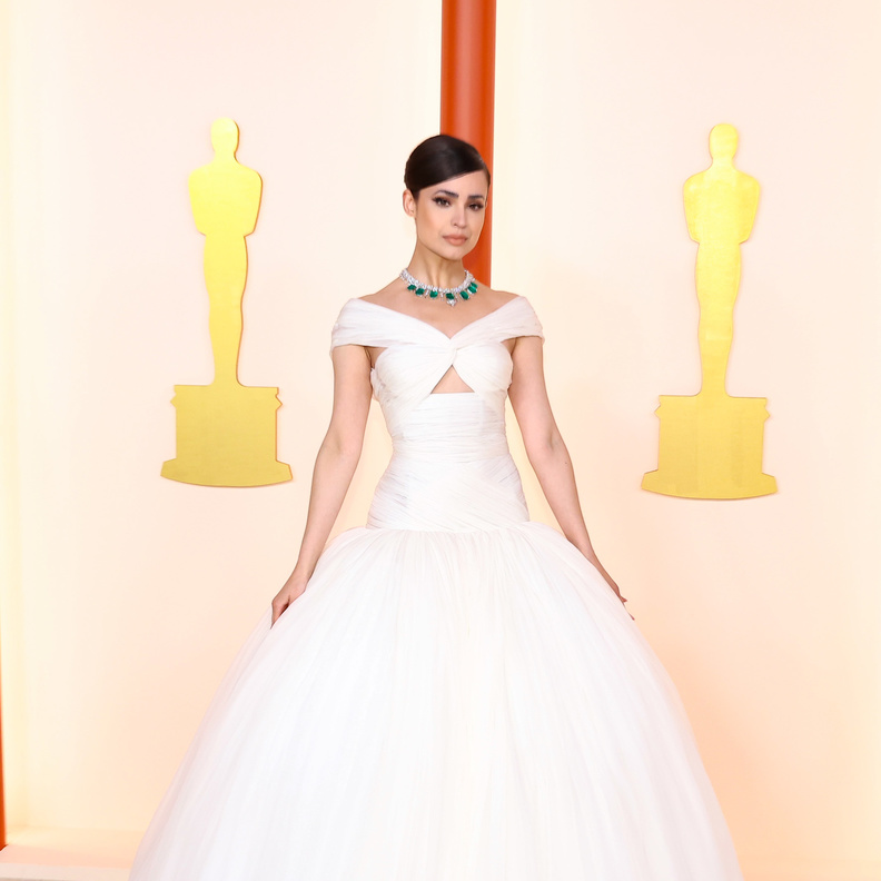 الممثلة والمغنية الأمريكية Sofia Carson