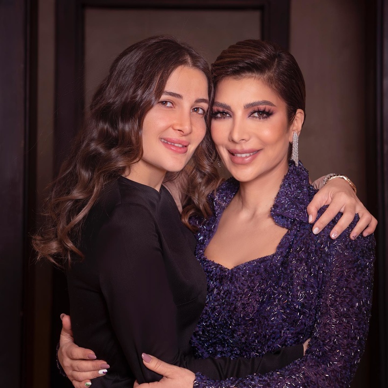 أصالة وابنتها