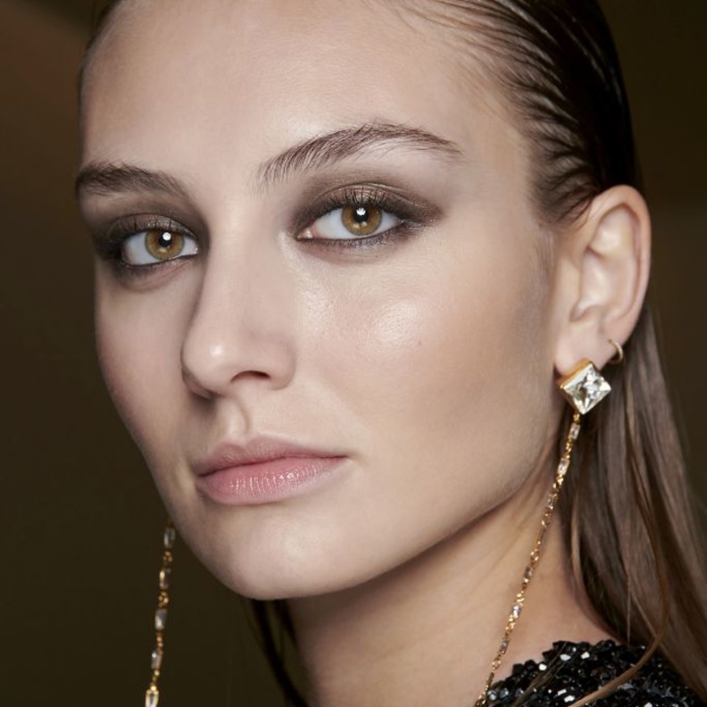 ما مدى فعالية علاجات تقشير الجلد بالليزر وأهم نتائجها