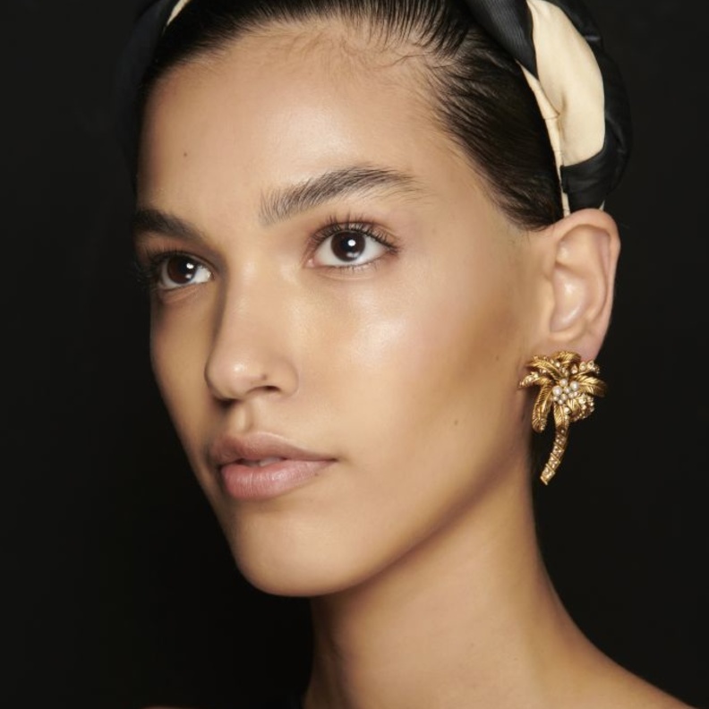 عملية شد الوجه.. نكشف لك أنواعها وتقنياتها وآثارها الجانبية