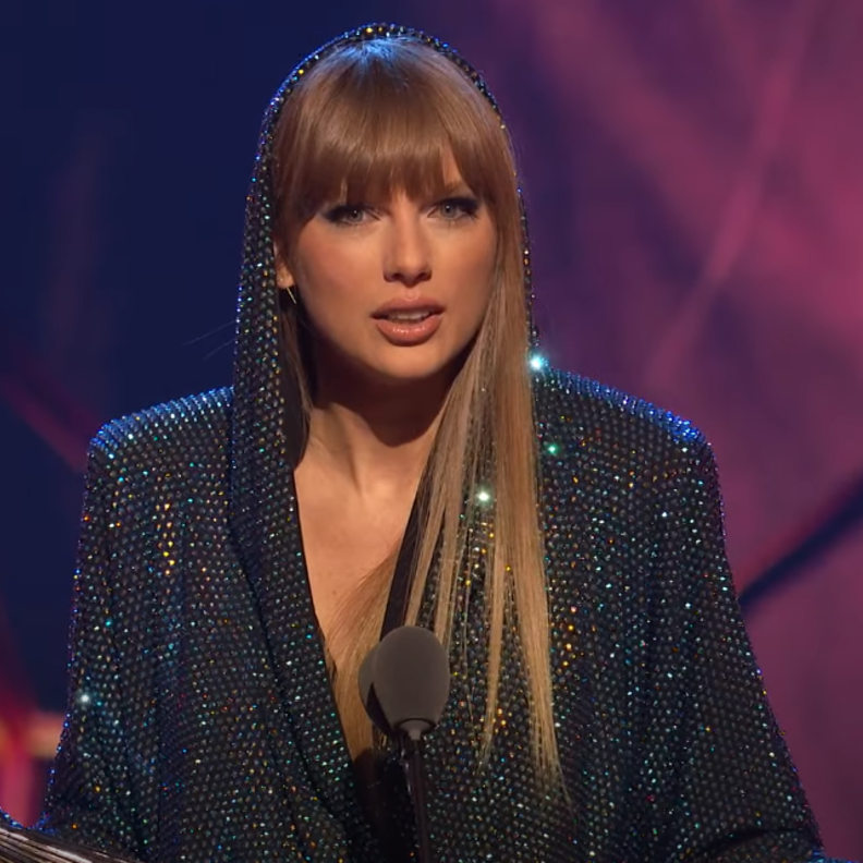 تايلور سويفت