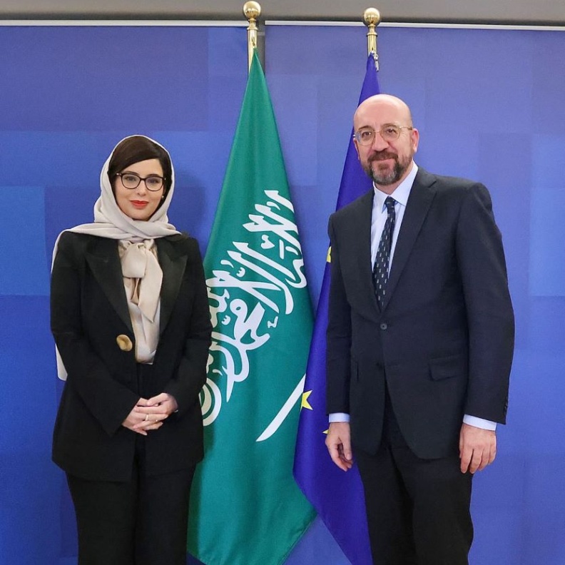 سفيرات المملكة "هيفاء الجديع" و"نسرين الشبل" تقدمان أوراق إعتمادهما للإتحاد الأوروبي وجمهورية فنلندا