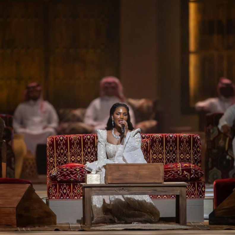 تهاني السلطان تحيي حفلة طربية مميزة في بوليفارد رياض سيتي