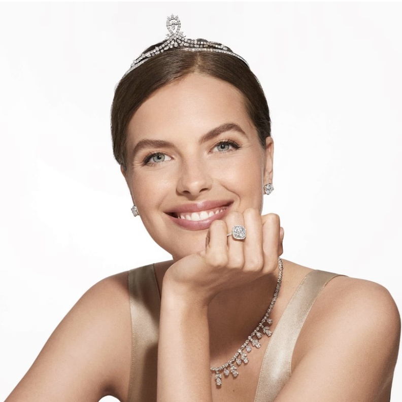 دبل خطوبة عصرية من ماركات المجوهرات العالمية