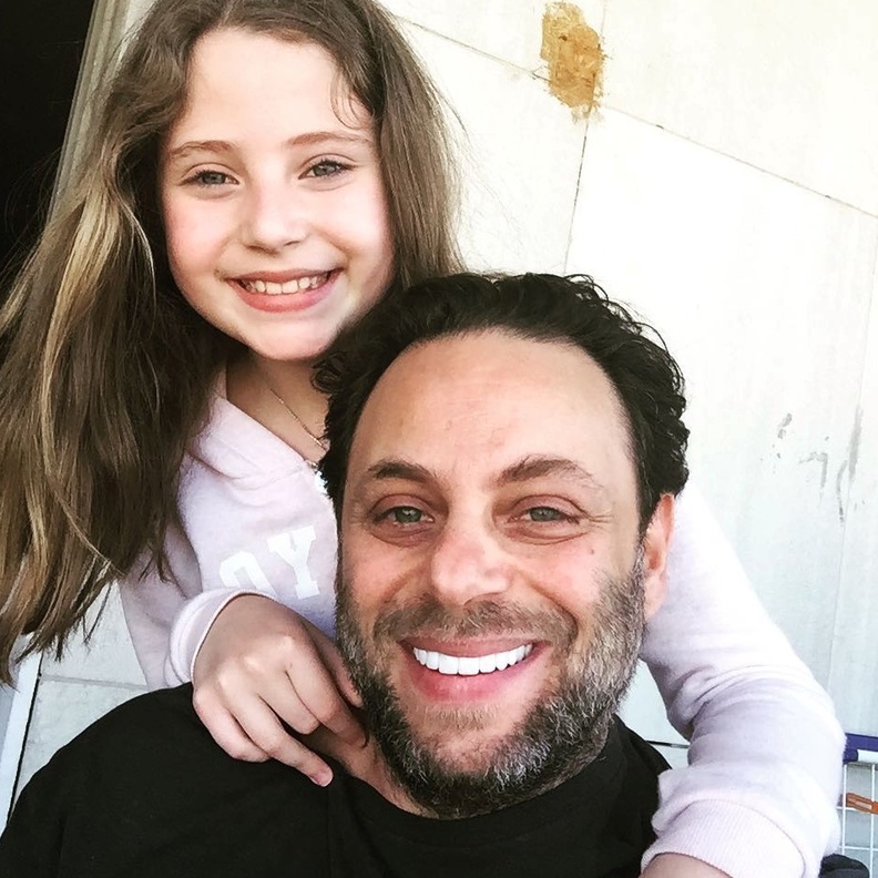 سيف الدين سبيعي مع اينته ذهب