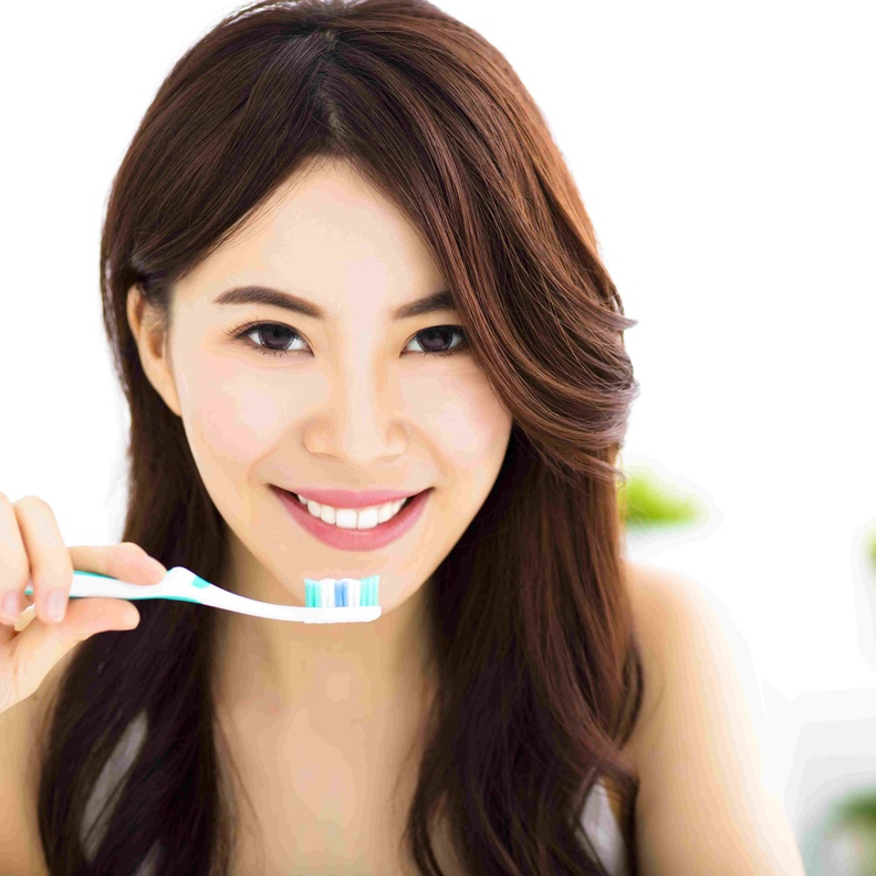 لسلامة وصحة الفم والأسنان في رمضان يجب الحرص على نظافتها 