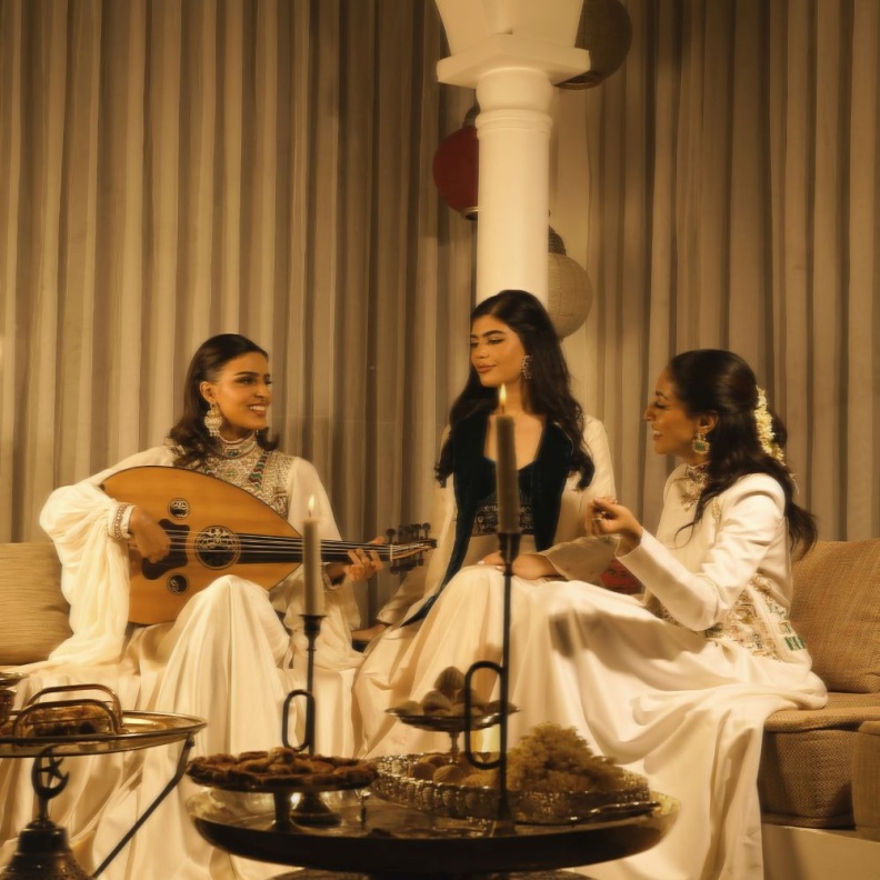 ليلة من ليالي العيد تحتفي بعادات وتقاليد السعوديات في العيد