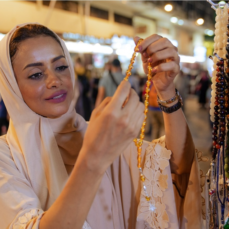 ماذا تفعلين في جدة خلال 24 ساعة.. إليك تجربة سياحية متكاملة