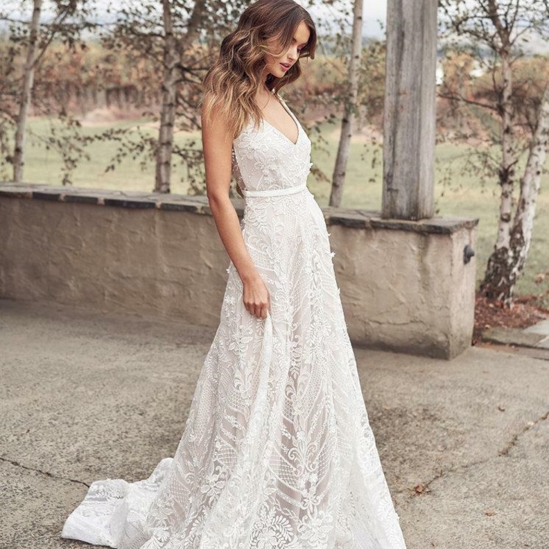 موديلات فساتين زفاف بوهيمية