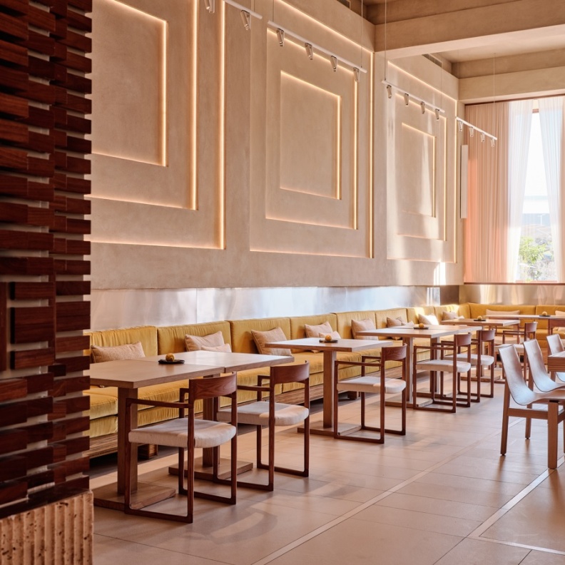 مطعم توبلوم الرياض.. تجربة جديدةمن رائدة الأعمال الإماراتية شيخة المهيري