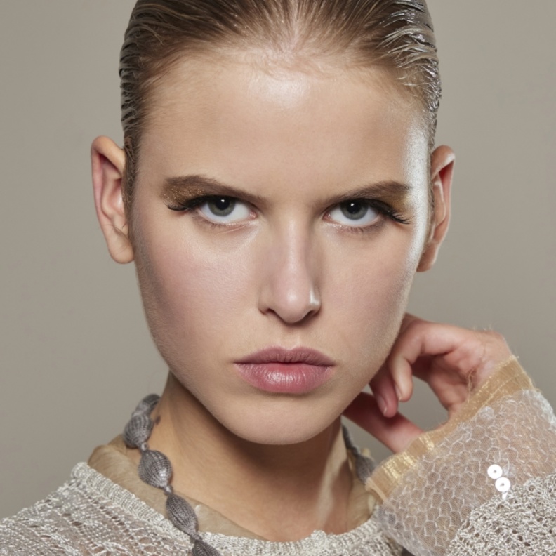 الرموش الصناعية حل لرموشك القصيرة أم هناك حلول أخرى؟