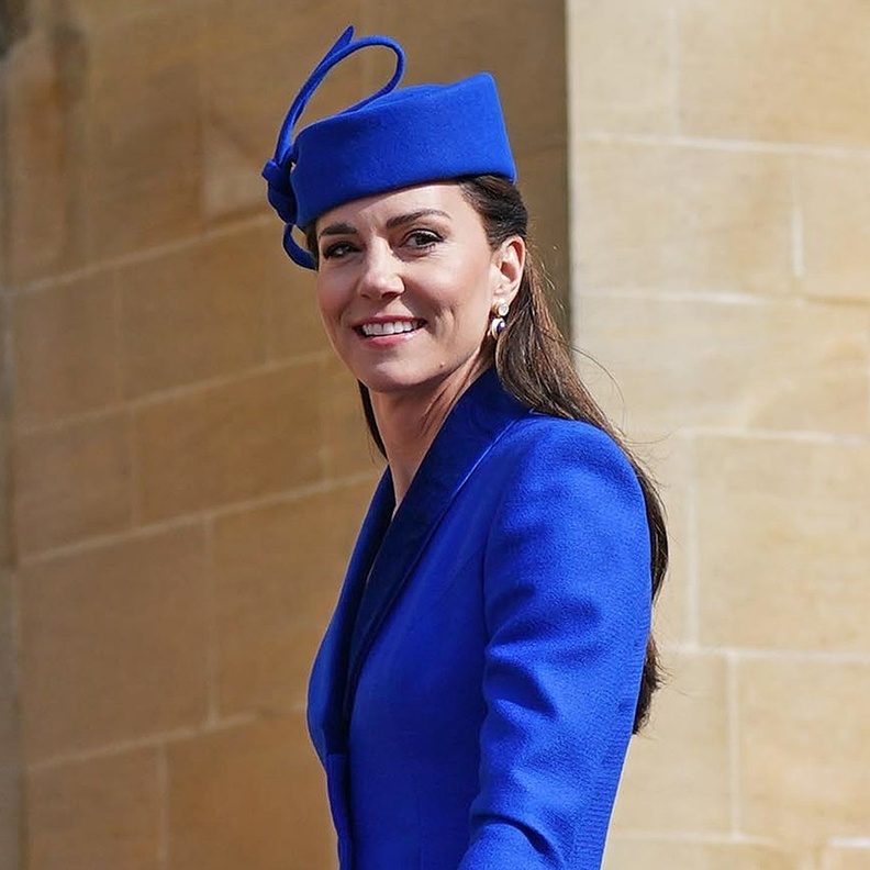 بعد إطلالة كيت ميدلتون الأنيقة.. لماذا تتألق سيدات العائلة المالكة البريطانية باللون الأزرق؟