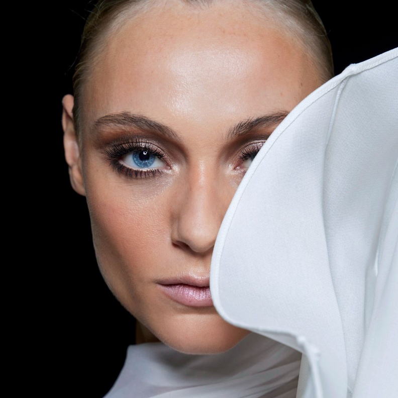 مجموعة من الهدايا المناسبة لمحبات التراث العربي في العيد