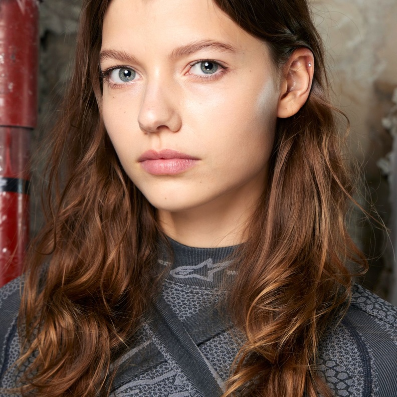 مكّون طبيعي مجرّب يعالج مشاكلك الجمالية في رمضان وطريقة استخدامه