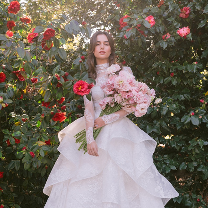 فساتين زفاف بصيحة الكشكش من أسبوع الموضة العرائسي في نيويورك@moniquelhuillier