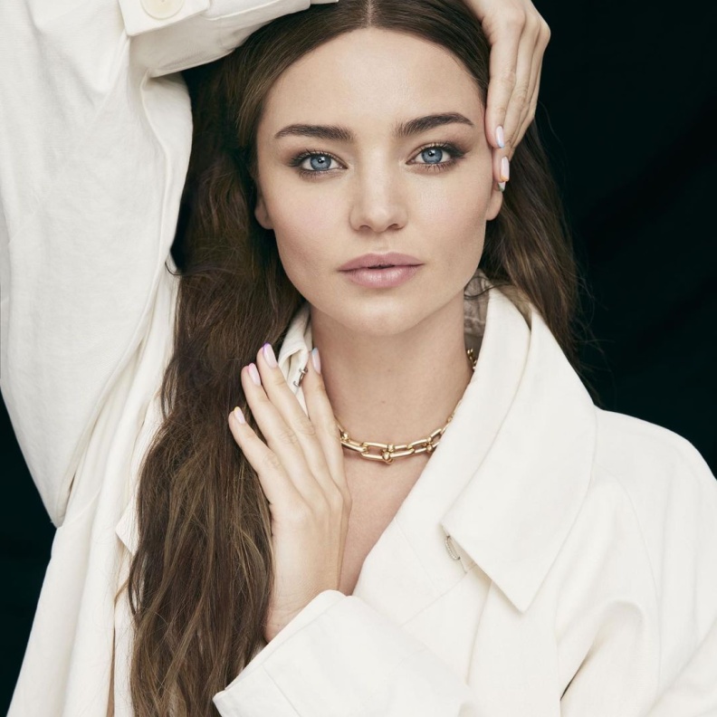 كيف بدأت قصة عشق ميراندا كير Miranda Kerr للمجوهرات؟