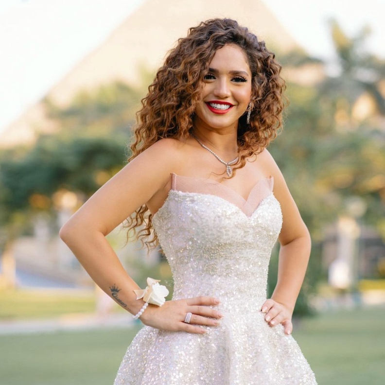 احصلي على إطلالة شبابية من وحي مجوهرات رنا رئيس "العصرية" 