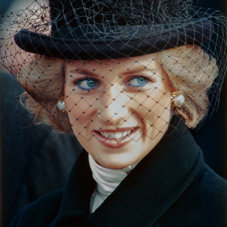 تسريحات شعر مستوحاة من الأميرة ديانا لعاشقات الشعر القصير