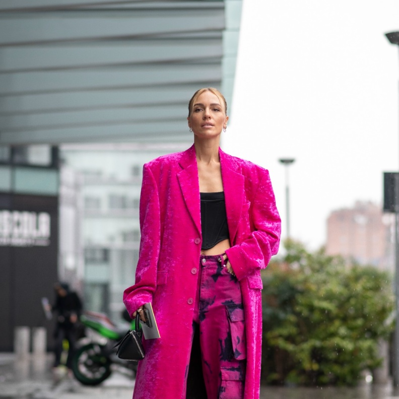 "سراويل المظلة" الخيار المفضّل لدى النجمات والمستهلكين من الجيل زد