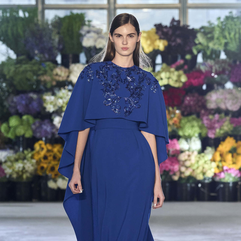 تألقي بالتصاميم الزرقاء المحتشمة في رمضان