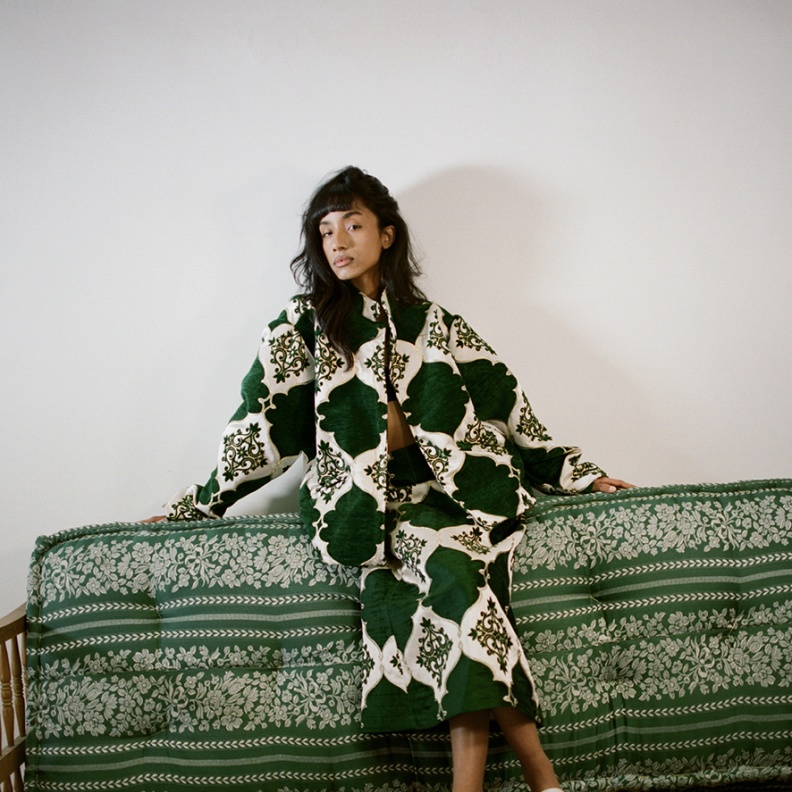 مصممة الأزياء المغربية الفرنسية صوفيا قاسمي 