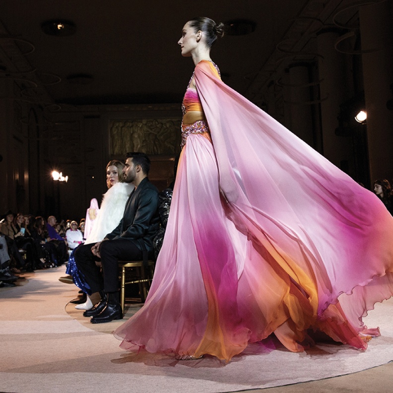 EAST MEETS WEST... لقاء الشرق والغرب