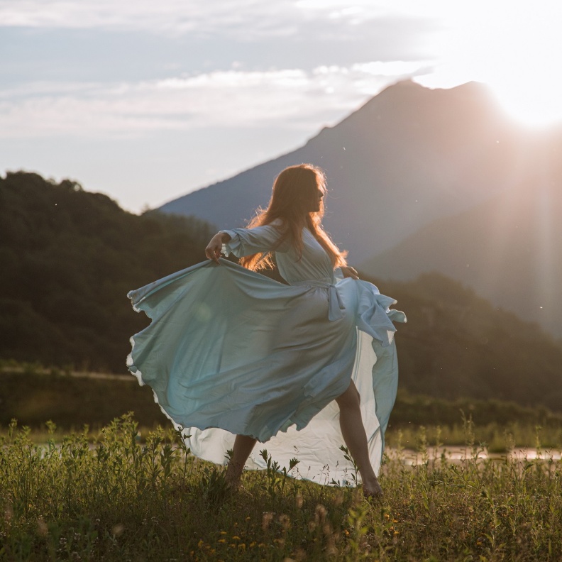 أنتِ صاحبة التأثير الأكبر على تكوين إبنتكِ صورة جسد إيجابية