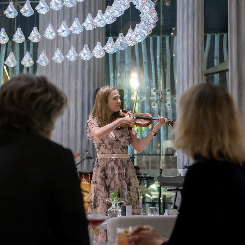 10 مطاعم عالمية فاخرة تقدم تجربة موسيقية ساحرة في الرياض