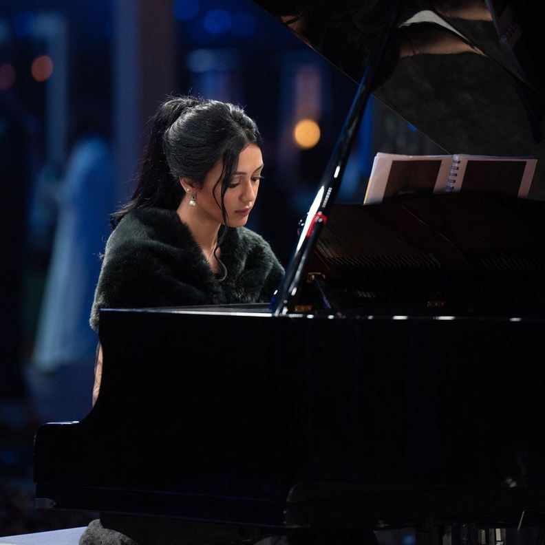 5 سعوديات متميزات في مجال العزف على البيانو