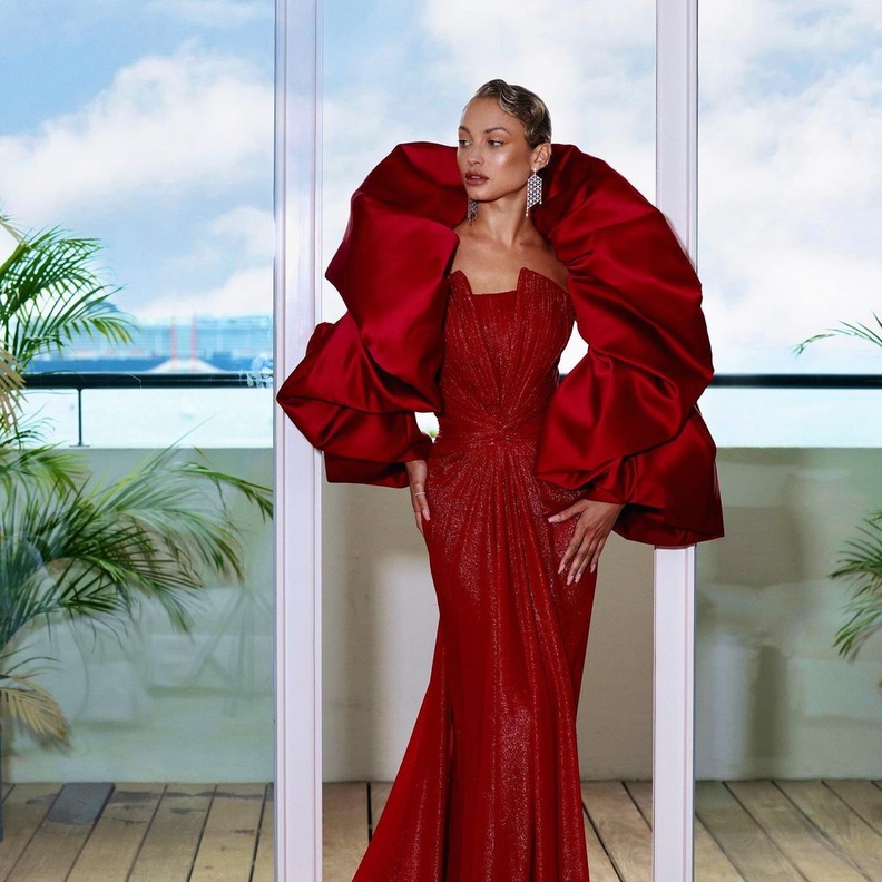 الأناقة العربية تلهم عشاق الموضة في مهرجان كان 2023