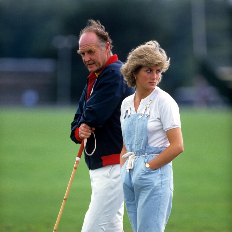 موضة السالوبيت لا تبطل أبداً... ترافقنا من المراهقة حتى أيامنا هذه