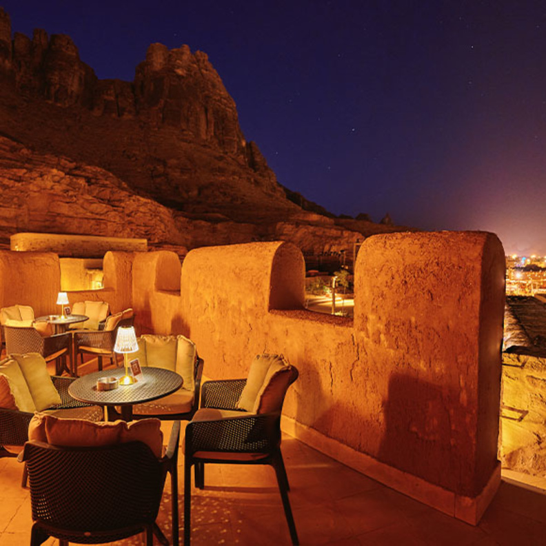 لعشاق القهوة.. 9 وجهات مثالية للاستمتاع بقهوتك المفضلة في العلا