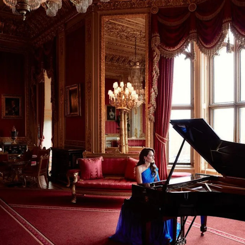 كاثرين أميرة ويلز والعزف على البيانو