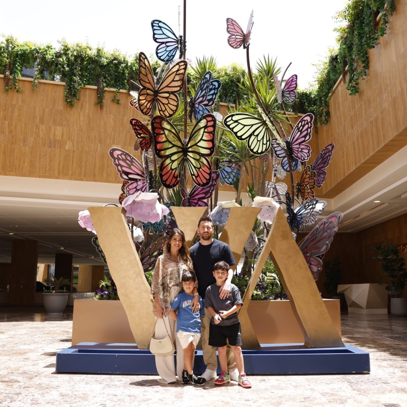 ميسي يزور ڤيا رياض مع عائلته.. إليك أبرز التجارب التي يمكنك الاستمتاع بها في تلك الوجهة الساحرة