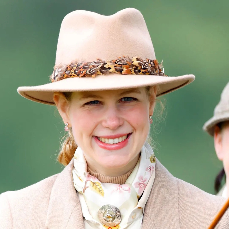 ليدي لويز وندسور تعود للمشاركة في سباقات عربات الخيول