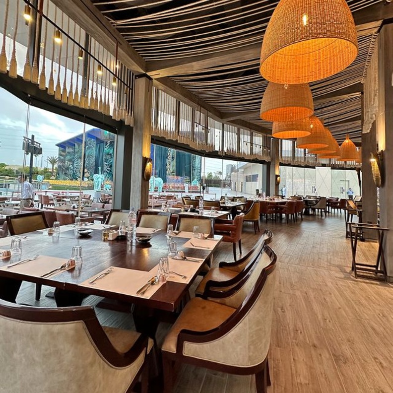 8 مطاعم عربية فاخرة للاستمتاع بتجربة موسيقية مميزة بالرياض