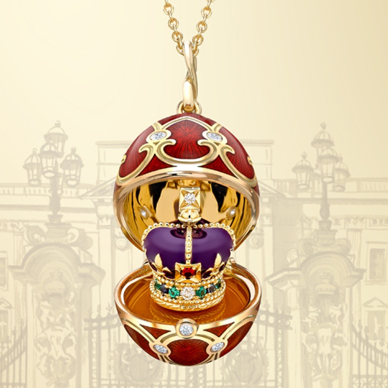 قلادة "تاج التتويج" من علامة المجوهرات فابرجيه FABERGÉ