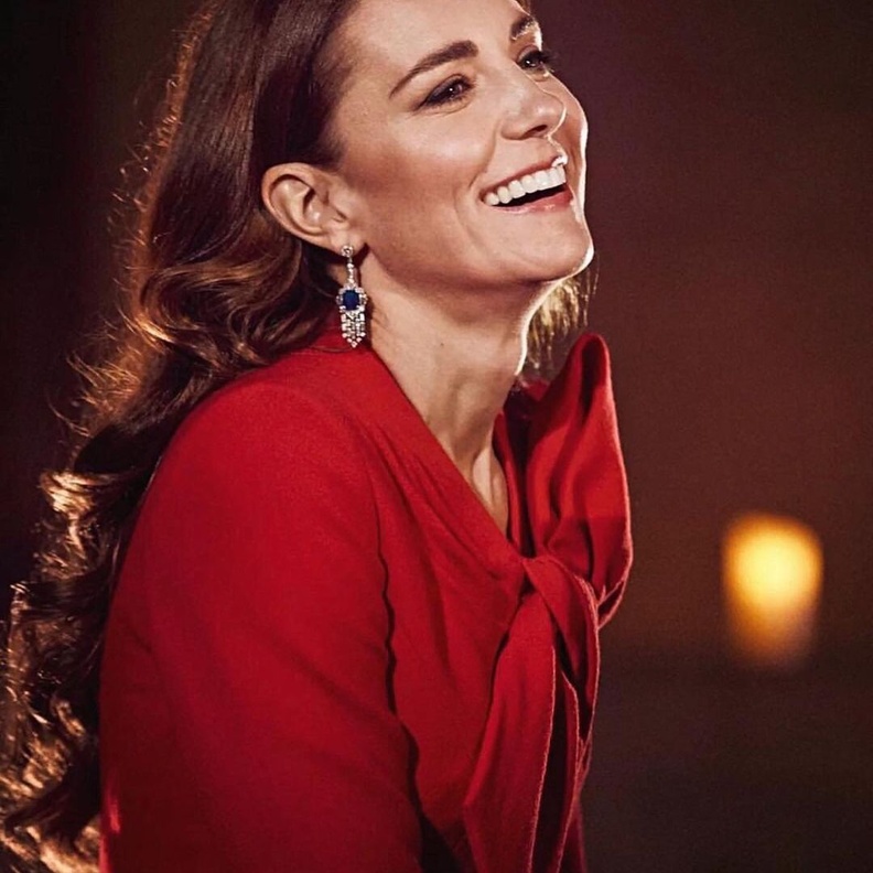 مجوهرات فاخرة مرصعة بأحجار الياقوت الثمينة المستوحاة من ملكات وأميرات العالم 