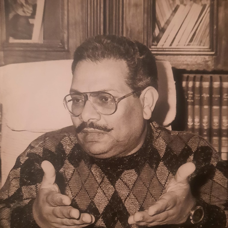 أسامة أنور عكاشة