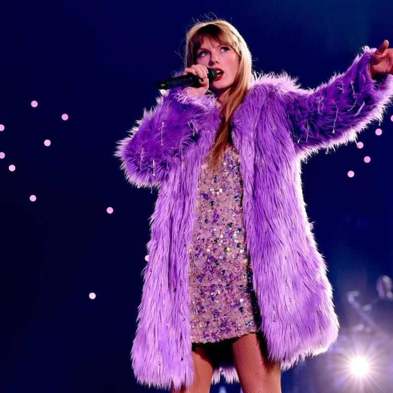 تايلور سويفت في جولتها الغنائية
