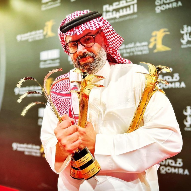 "ملك الصحافة" و"ترياق" يقودان حسن سعيد لحصد جوائز مهرجان أفلام السعودية