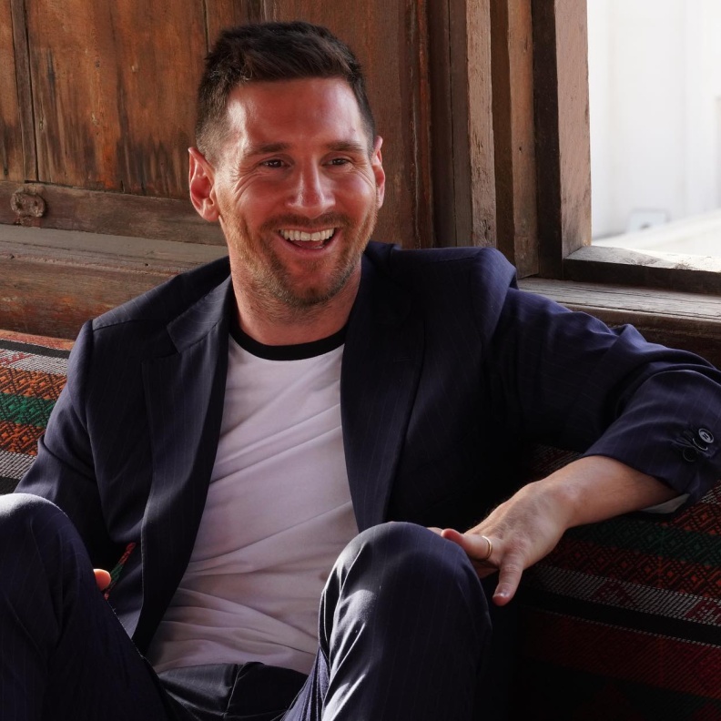 ميسي في المملكة من جديد