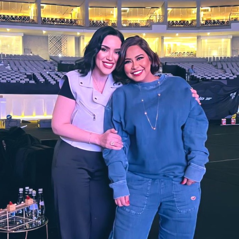 شيرين عبد الوهاب ومي فاروق