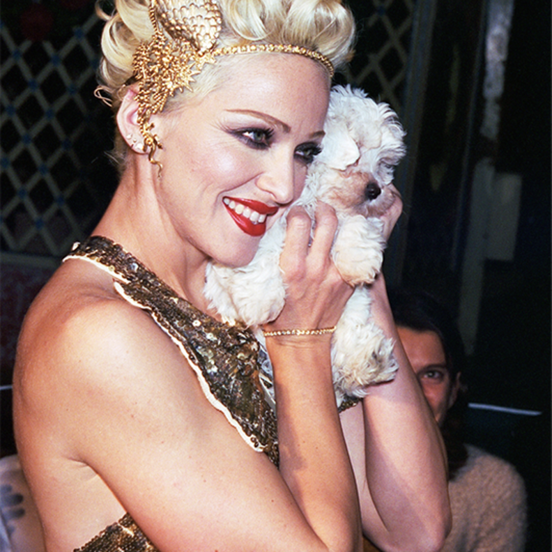 أيقونات موسيقية تحوّلت إلى رموز في الموضة