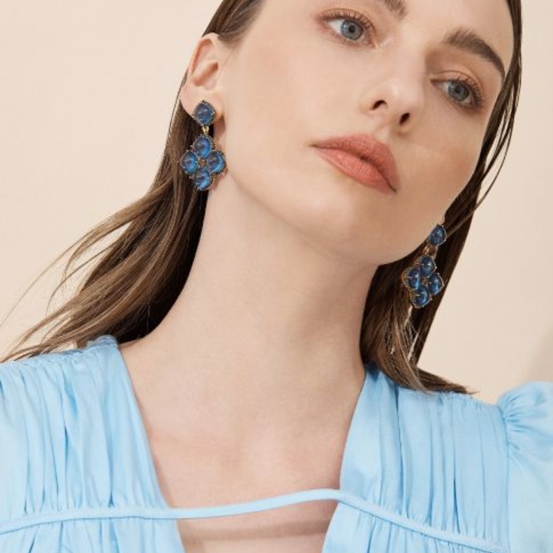 أقراط Cecilia المرصعة بالياقوت والجزع والكوارتز من فالير Valére