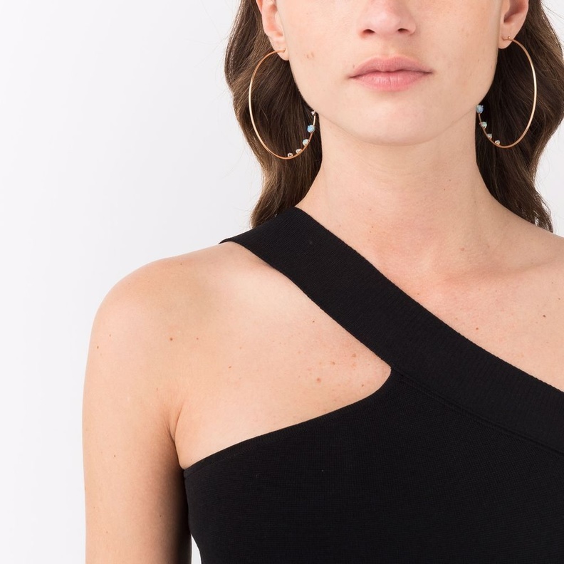 تمتعي بإشراقة الصيف مع أجمل أقراط الحلقات