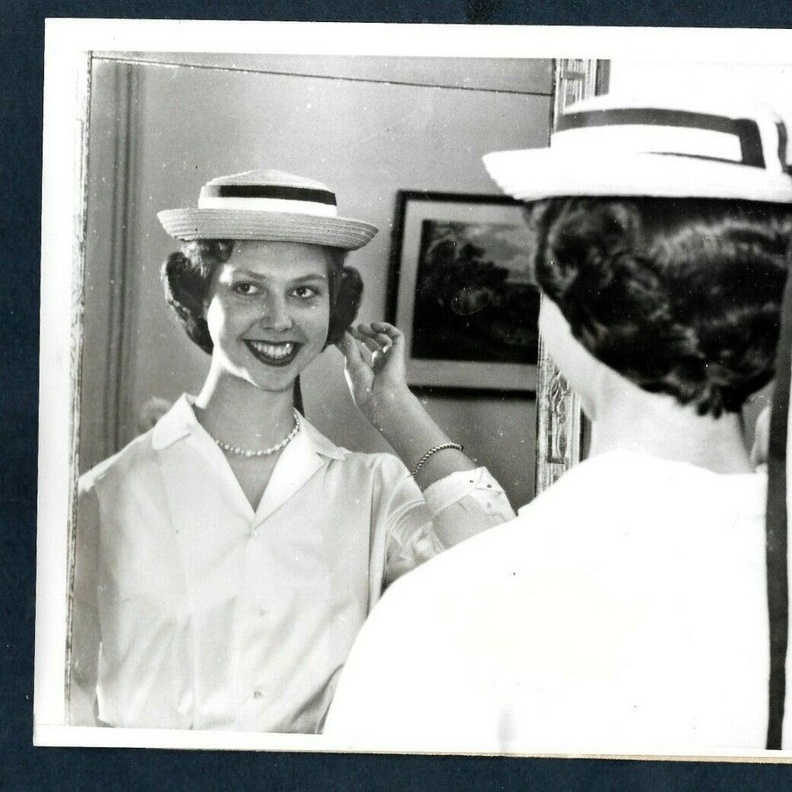 حياة الأميرة ديزيريه بعد وصول جدها إلى عرش السويد