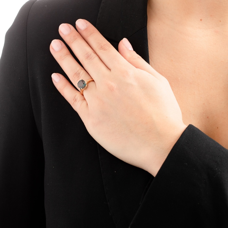 أحجار كريمة أندر من الألماس الأبيض.. تعرّفي إليها